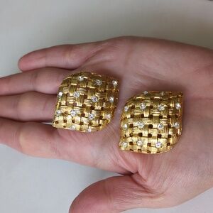 Vintage gold and rhinestone clip earrings